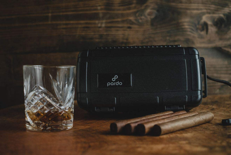 Pardo Cigar Travel Humidor Case 15 Count - Waterproof, Rugged, Crushproof - Black - Holds up to 15 - NewNest Australia