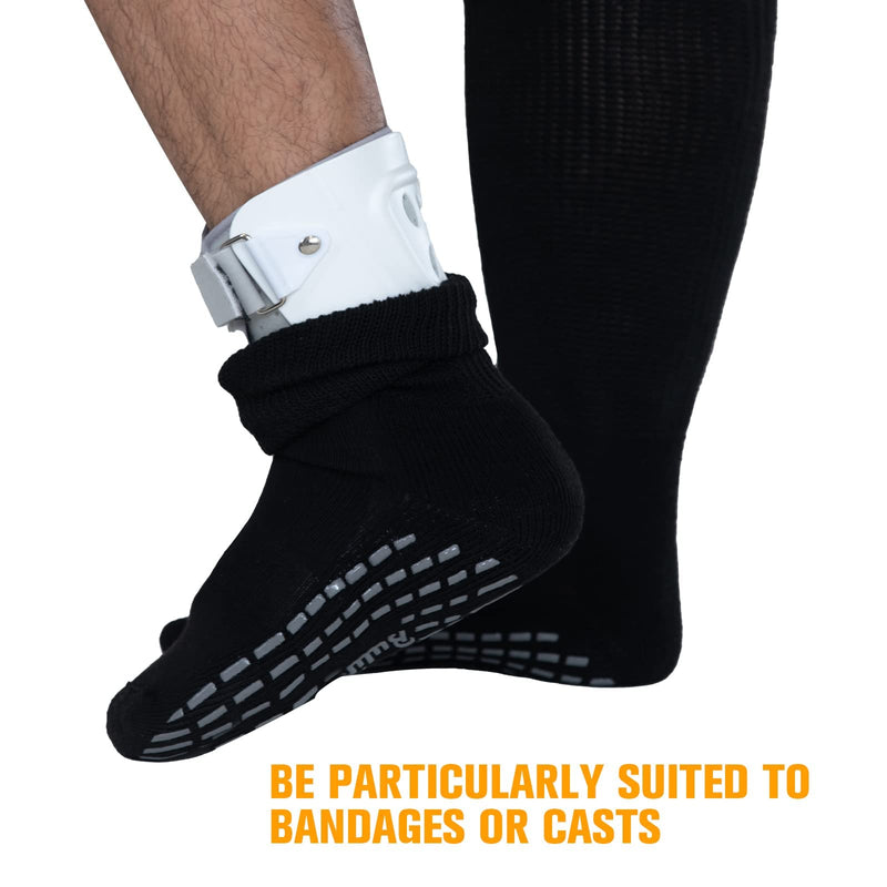 Bulinlulu Extra Wide Socks for Swollen Feet-4 Pairs Extra Wide Viasox Diabetic Socks for Men,Extra Wide Hospital Bariatric Socks Non Slip Edema Socks Women,Cast Lymphedema Socks-White&Black 2 Black+2 White Pk - NewNest Australia