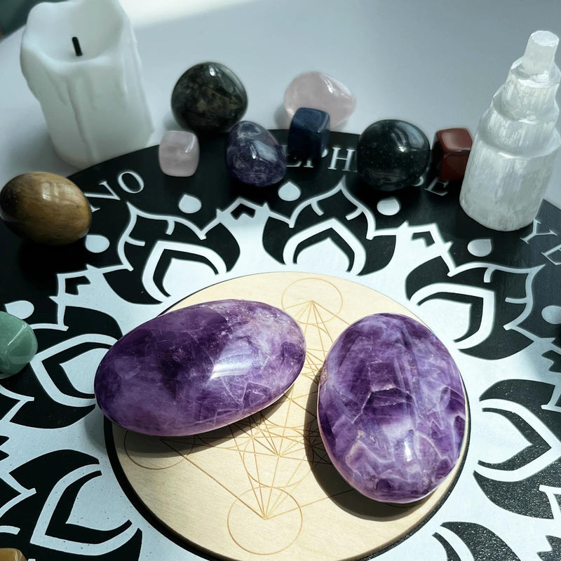 XIANNVXI 2.4" Large Amethyst Crystal Stone Polished Palm Healing Gemstone 0.7" Thick Pocket Worry Stone Crystal for Massage Reiki Stress Relief Balancing Meditation Accessories A - Amethyst - NewNest Australia
