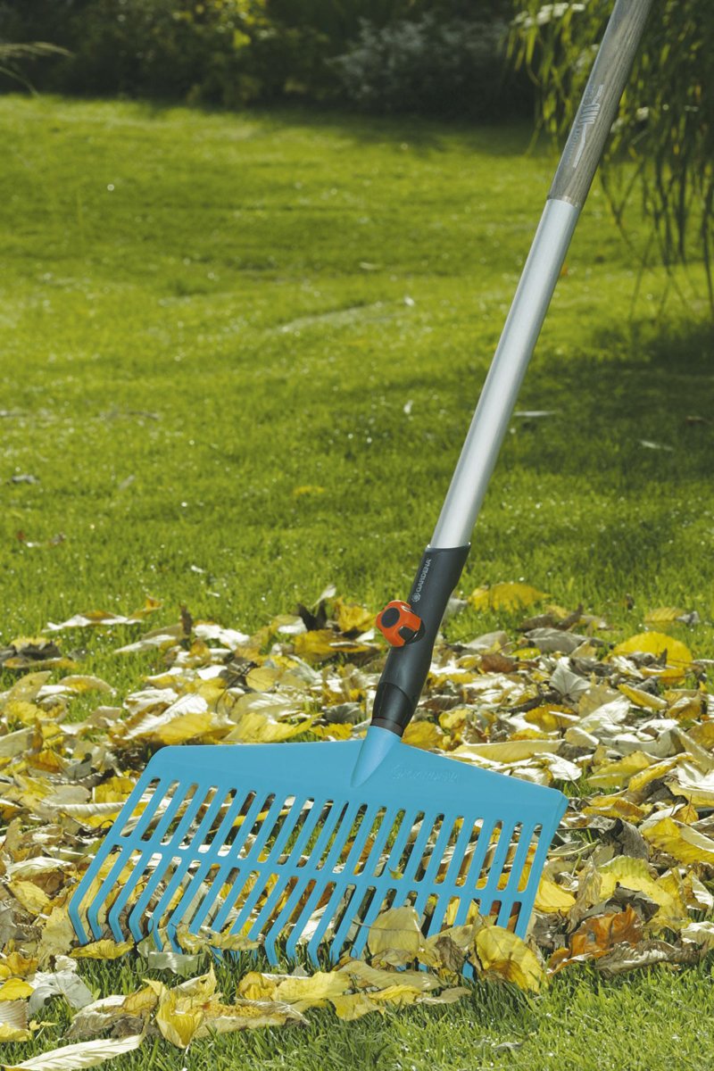 Gardena 3101 Combisystem 17-Inch Plastic Lawn Rake Head - NewNest Australia