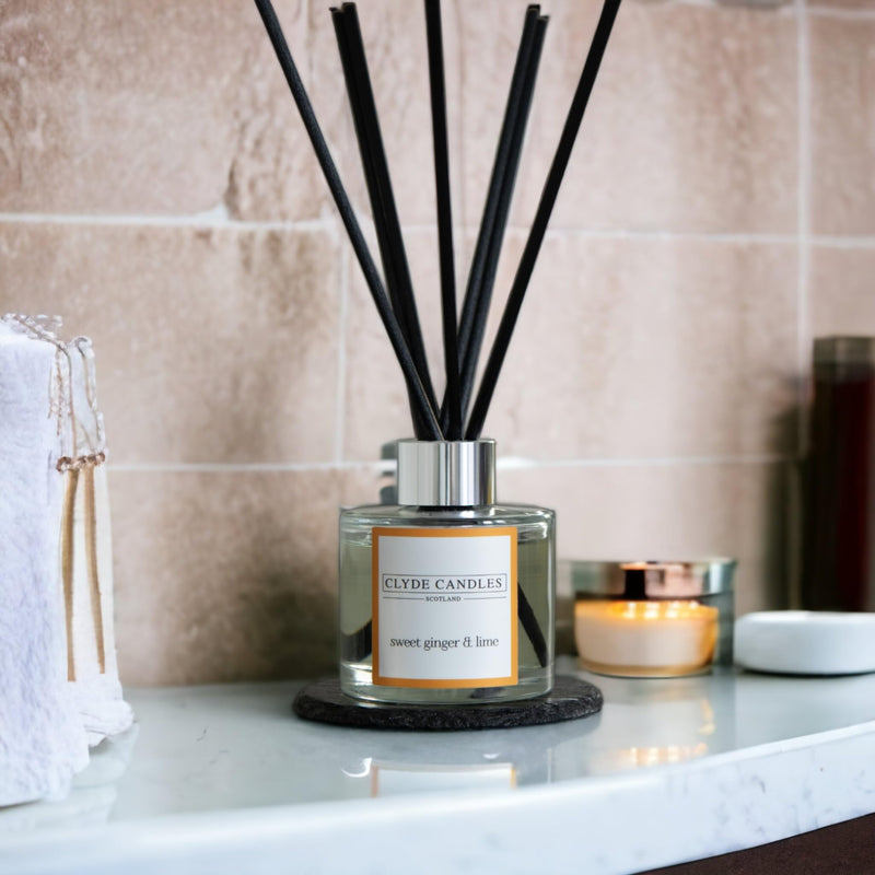 Clyde Candles Sweet Ginger & Lime Reed Diffuser, Luxury Diffuser Oil with a Set of 7 Fibre Sticks, Best Aroma Scent for Home, Kitchen, Living Room, Bathroom. Fragrance Diffusers set with sticks - NewNest Australia