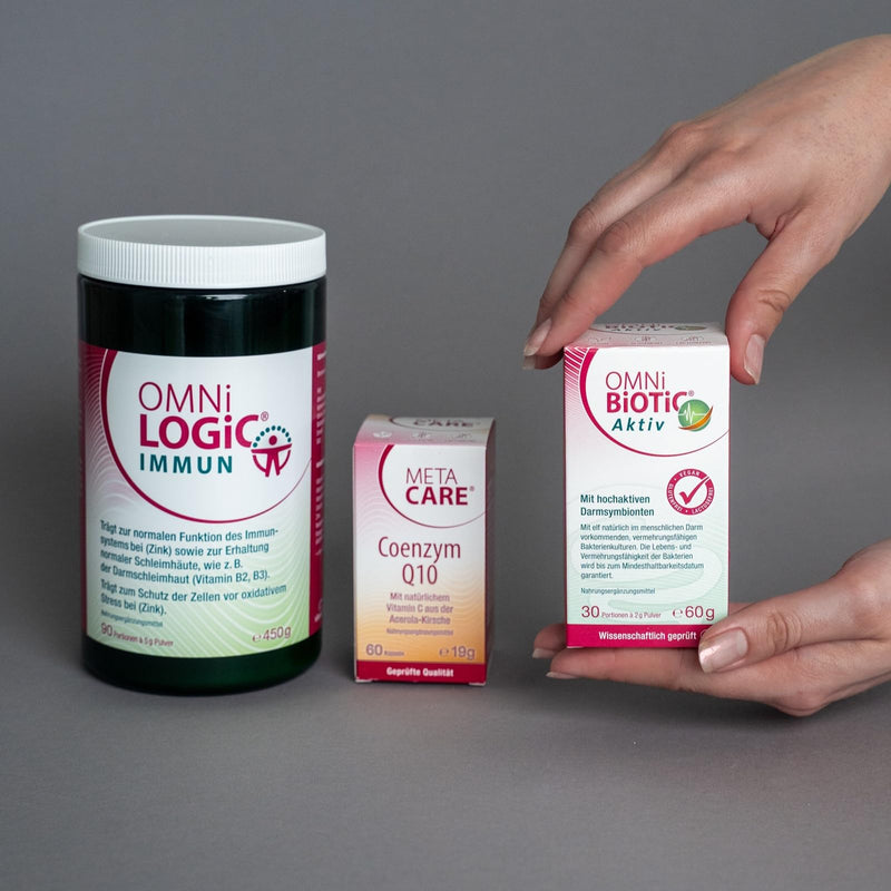 META CARE Coenzyme Q10 - Ideally combined with natural vitamin C from the acerola cherry - Optimized absorption thanks to black pepper extract - 60 capsules, 19 g - NewNest Australia