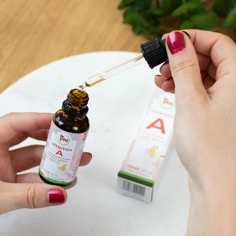vitamin A liquid | Highly dosed drops dissolved in high-quality MCT oil from coconut I 30 ml Vitamin A drops vegan 620 servings I daily dose 5 Vit A drops 2000 IU | Eye vitamin, skin aging - NewNest Australia