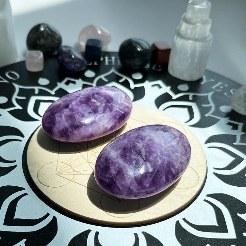 XIANNVXI 2.4" Large Amethyst Crystal Stone Polished Palm Healing Gemstone 0.7" Thick Pocket Worry Stone Crystal for Massage Reiki Stress Relief Balancing Meditation Accessories A - Amethyst - NewNest Australia