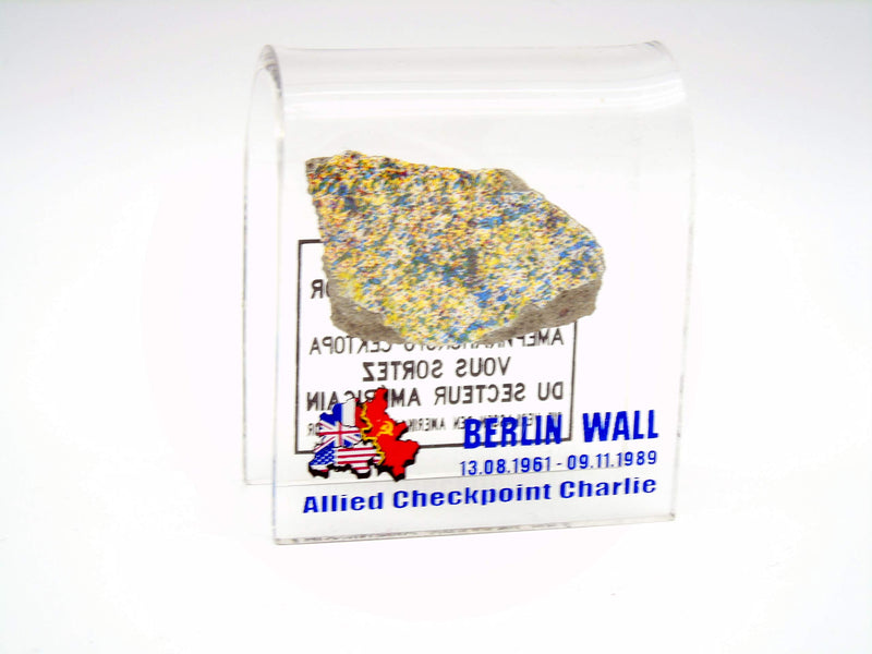 NewNest Australia - Original Piece of The Berlin Wall in Checkpoint Charlie Motive Souvenir in Acrylic Display (2" x2") 