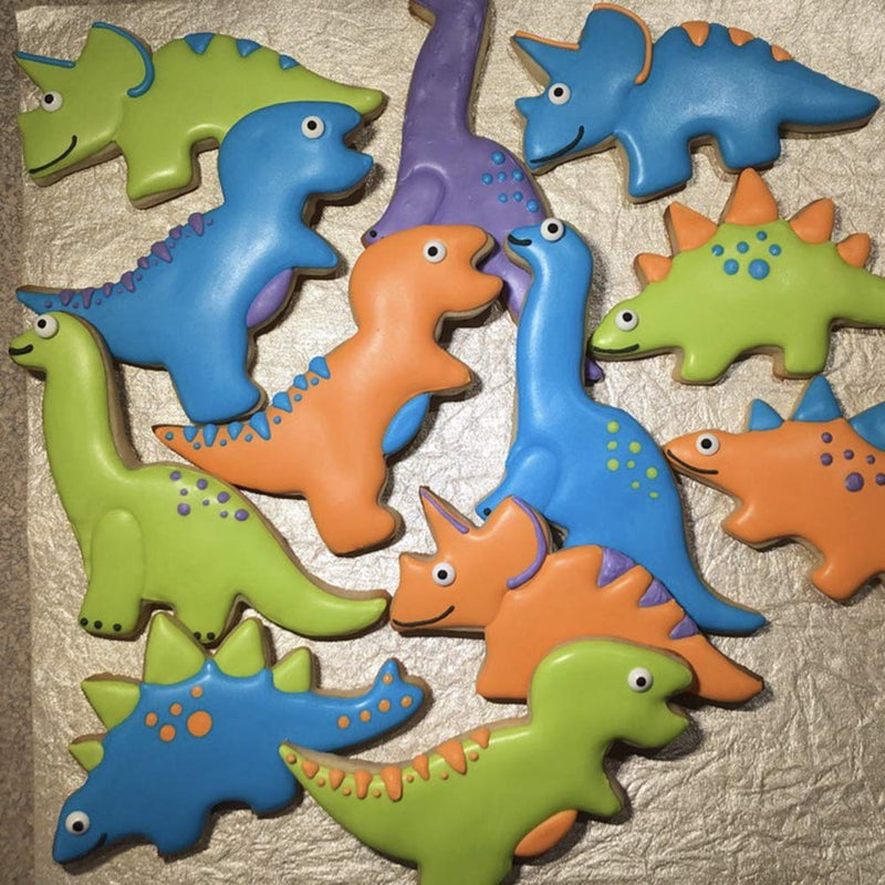 NewNest Australia - Ann Clark Cookie Cutters 5-Piece Dinosaur Cookie Cutter Set with Recipe Booklet, Triceratops, Stegosaurus, T-Rex, Brontosaurus and Dinosaur Footprint 