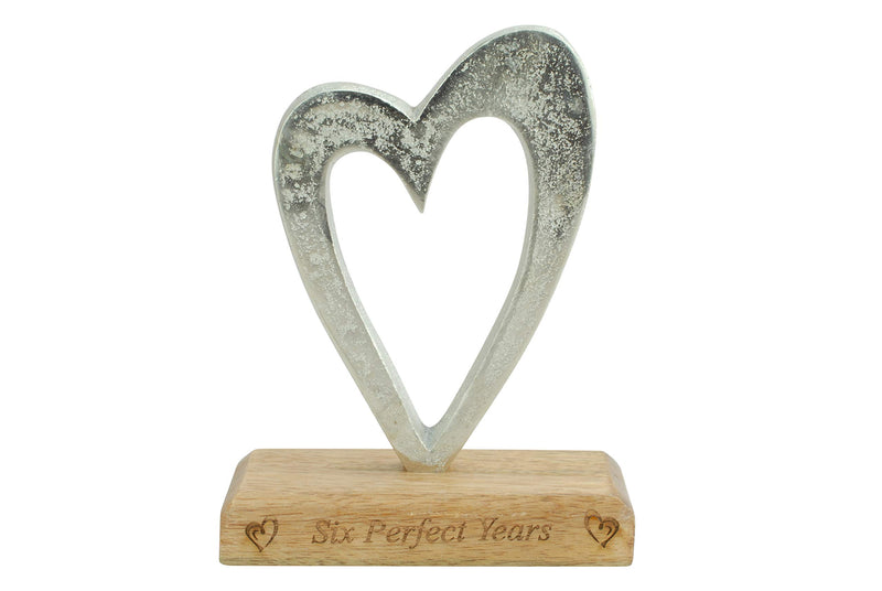 NewNest Australia - Six Perfect Years 6th Anniversary Rustic Metal Heart Decoration – Free Standing Aluminium & Wooden Decoration (hssperf-6) 