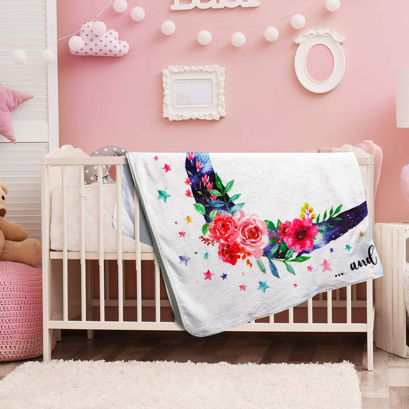 NewNest Australia - Jamie&Jayden Baby Monthly Milestone Blanket for Baby Girl, Photo Blanket for Newborn and Baby Pictures. Includes Headband, Wreath and Frame 60”x40" 