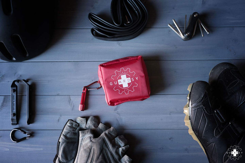 Guardsy Mini First Aid Kit | Compact Small Medical Emergency Survival Kit perfect for Car, Travel, Hiking, Camping, Outdoor, Cycling, Running, Home, Vehicle, Sports. With Digital First Aid Guide app - NewNest Australia