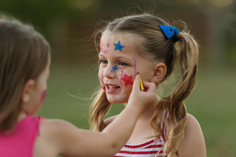 Dress-Up-America Face Paint Kit - Face And Body Paint Crayons - 6 Piece Set Halloween Makeup for Kids and Adults - NewNest Australia