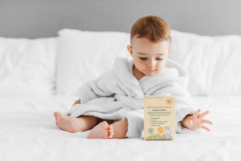 Aqua Wipes Gentle Eyelid Wipes - Vegan, Sensitive, Biodegradable Wipes with Soothing Camomile, Suitable for Babies, Children and Newborns (20 Single-Use Wipes) - NewNest Australia