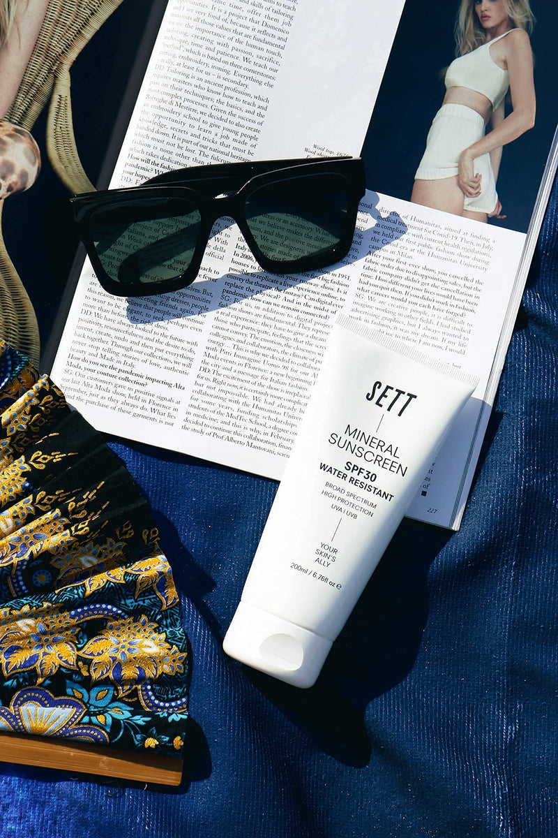 SETT SPF30 Reef Safe 100% Mineral Sunscreen 200ml. Rubs into skin clear. - NewNest Australia