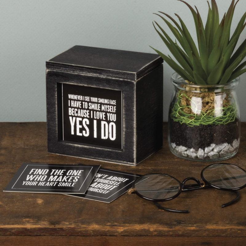NewNest Australia - Primitives by Kathy Classic Black and White Hinged Box, Words of Wisdom 