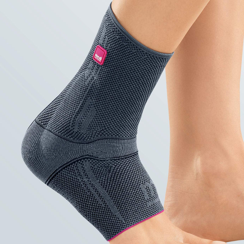 medi Levamed - ankle support unisex | silver | Size III | Joint bandage to stabilize the ankle joint | Can be worn on both sides Size 3 (pack of 1) - NewNest Australia