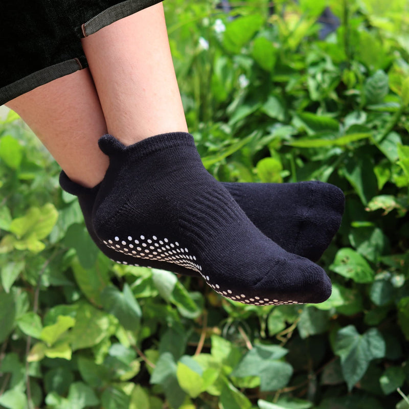 RATIVE Anti Slip Non Skid Barre Yoga Pilates Hospital Socks with grips for Adults Men Women Small 3-pairs/Black - NewNest Australia