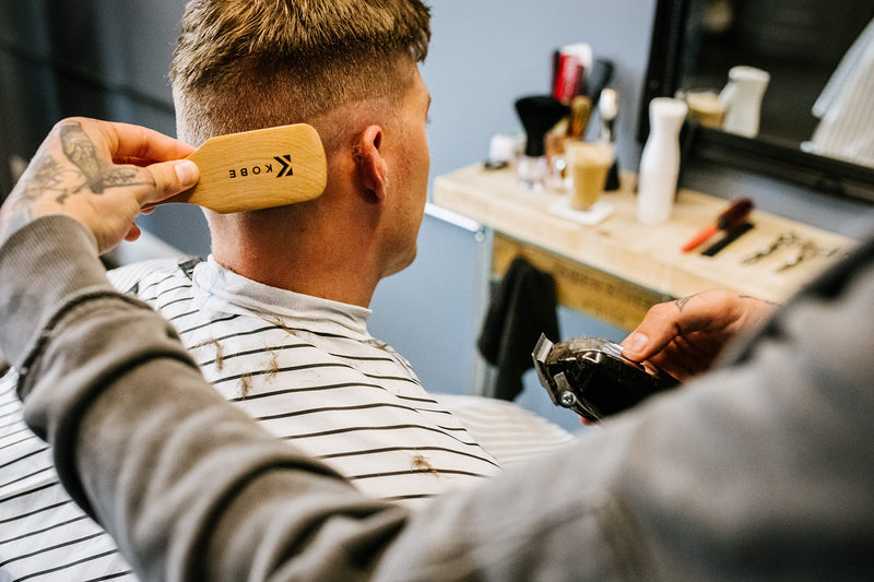 Kobe Professional Light Wood Club Brush - Ideal Men's Hair Brush, ideal for hair or beard, with boar bristles and a light natural wood construction. At 15cm length can be easily stored. - NewNest Australia