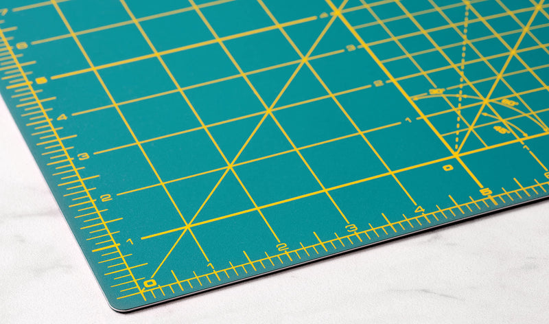 OLFA 18" x 24" Self Healing Rotary Cutting Mat (RM-SG) - Double Sided 18x24 Inch Cutting Mat with Grid for Quilting, Sewing, Fabric, & Crafts, Designed for Use with Rotary Cutters (Green) 18 Inches - NewNest Australia