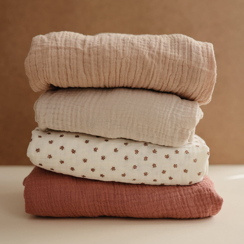 mushie Extra Soft Mini Muslin Fitted Crib Sheet | 24"x 38" (Bloom) Bloom - NewNest Australia
