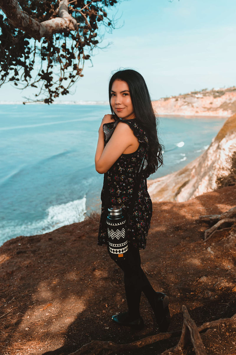 Off the Grid 64 oz Carrier for Growler or Large Water Bottle - Sleeve Only Black - NewNest Australia