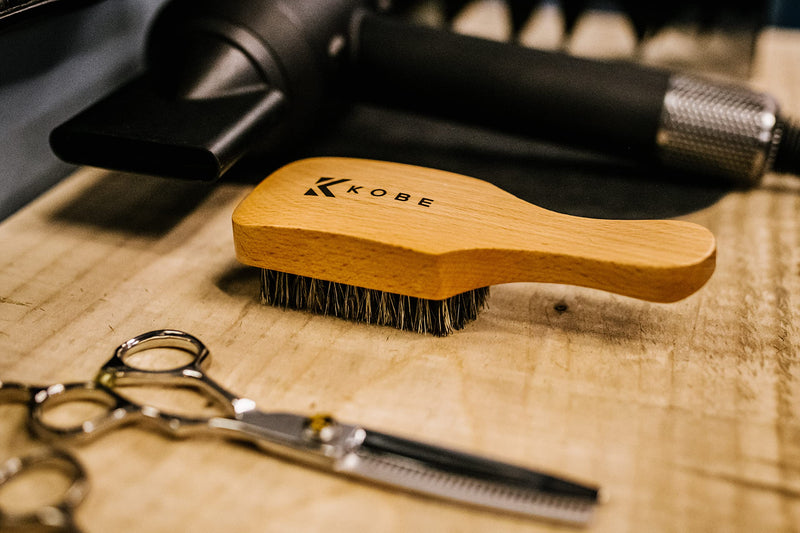 Kobe Professional Light Wood Club Brush - Ideal Men's Hair Brush, ideal for hair or beard, with boar bristles and a light natural wood construction. At 15cm length can be easily stored. - NewNest Australia
