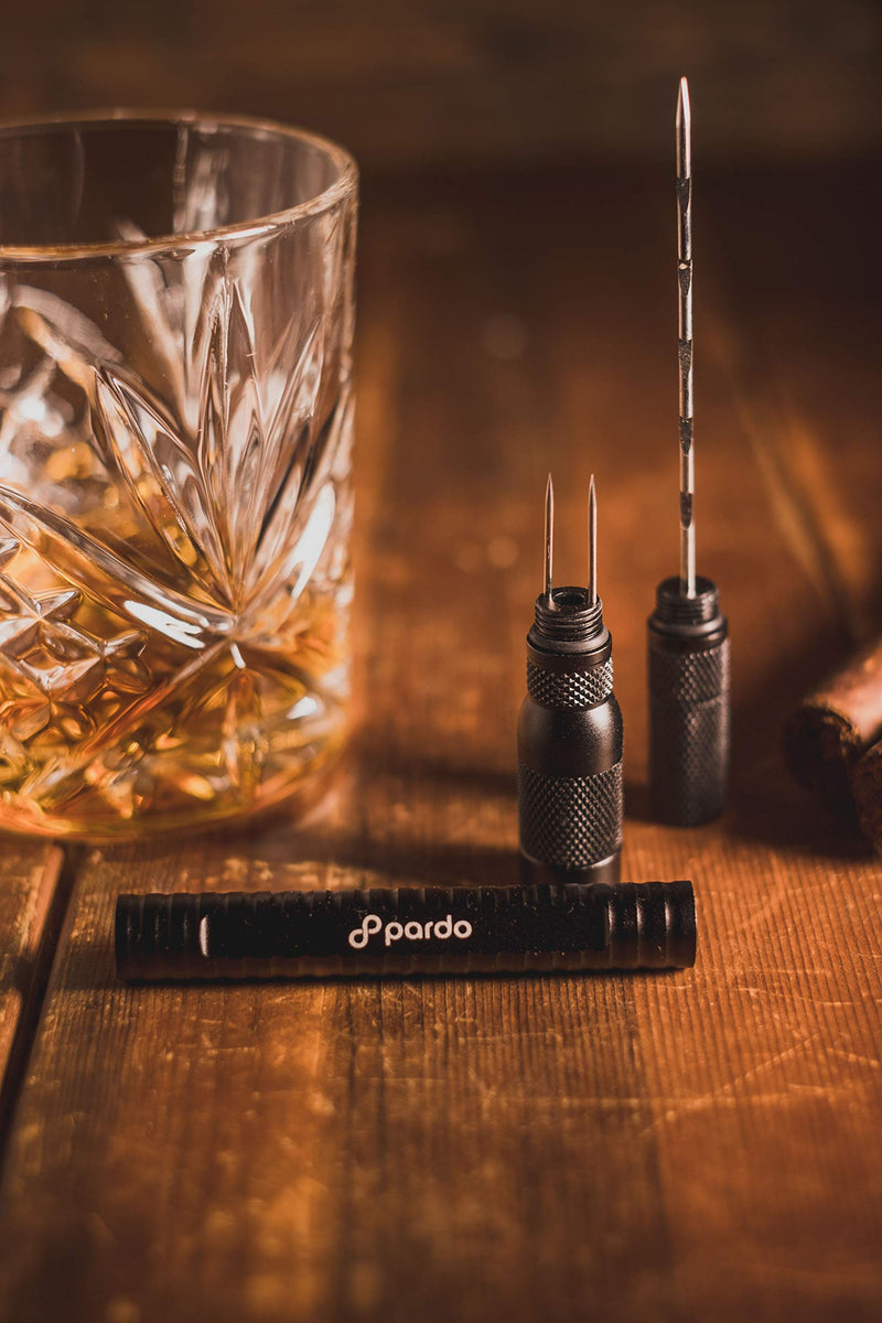 Pardo Cigar 4-in-1 Multitool, Dual Size Cigar Punch with Cigar Draw Enhancer, and Twin Nubber, Ultra Sharp Punch Cigar Cutters for Small to Large Ring Gauge, 4-in-1 Cigar Tool (Black) Black - NewNest Australia