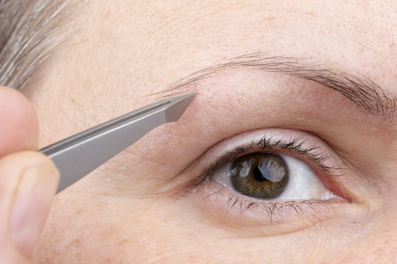 Faude combination tweezers - pointed tweezers for splinters, and eyebrow tweezers for ingrown and fine hairs in one (stainless steel). - NewNest Australia