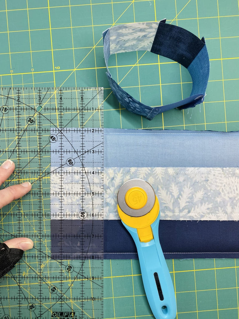 OLFA 45mm Quick-Change Rotary Cutter (RTY-2/C) - Rotary Fabric Cutter w/ Blade Cover for Crafts, Sewing, Quilting, Replacement Blade: OLFA RB45-1 (Aqua) - NewNest Australia