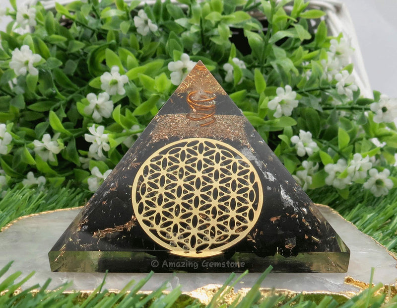 Orgone pyramid with shungite crystal (Flower of Life) Flower Of Life - NewNest Australia