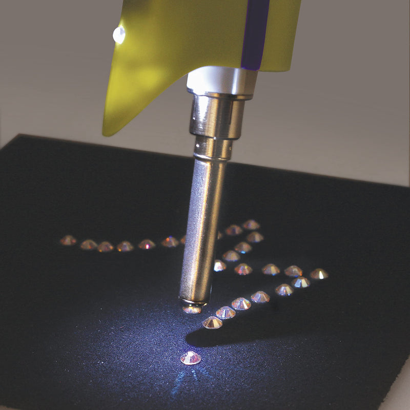 The Beadsmith Cordless Vacuum Hot Fix Applicator with LED Spotlight, Bonus Tip Included, Battery Operated, Use with Hot Fix Crystal, Sizes SS12-SS20 (3.2-4.9mm) - NewNest Australia