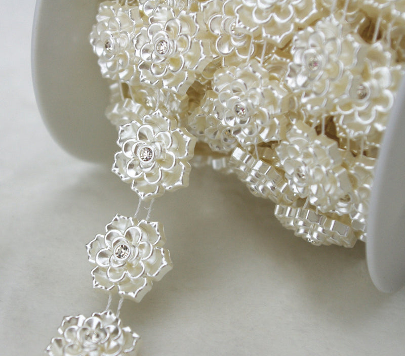 AEAOA 5 Yards 4/5" Ivory Flower Pearl Rhinestone Chain Sew On Trims Wedding Dress Decoration (LZ95) LZ95 - NewNest Australia