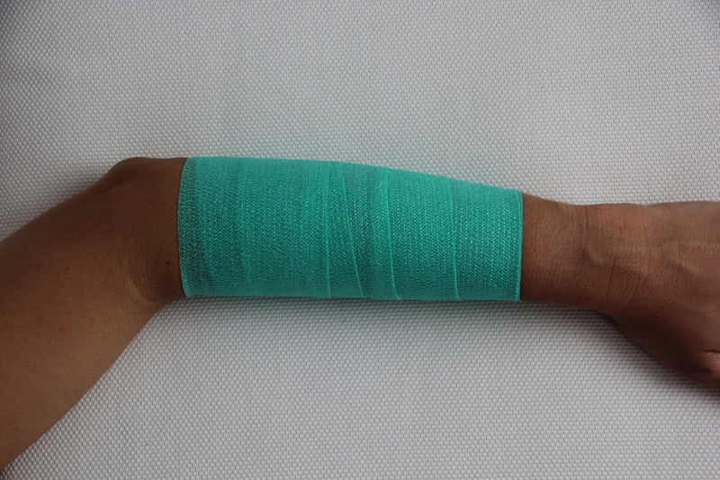 PintoMed - 5 BLUE + 5 GREEN Cohesive Bandage Stretched 10 Rolls x 7.5cm x 4.5m Self-adhesive Flexible Bandages, Professional Quality, First Aid Sports Wrap Bandages - Pack of 10 - NewNest Australia