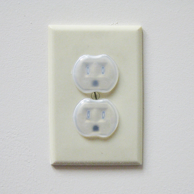 Dreambaby Safety Catches and Outlet Plug Covers, White - NewNest Australia