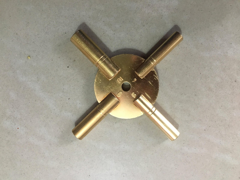 NewNest Australia - 8-Size Solid Brass Clock Winding Keys - 4 Odd & 4 Even Sizes 3 to 10 from Brass Blessing (5191) 