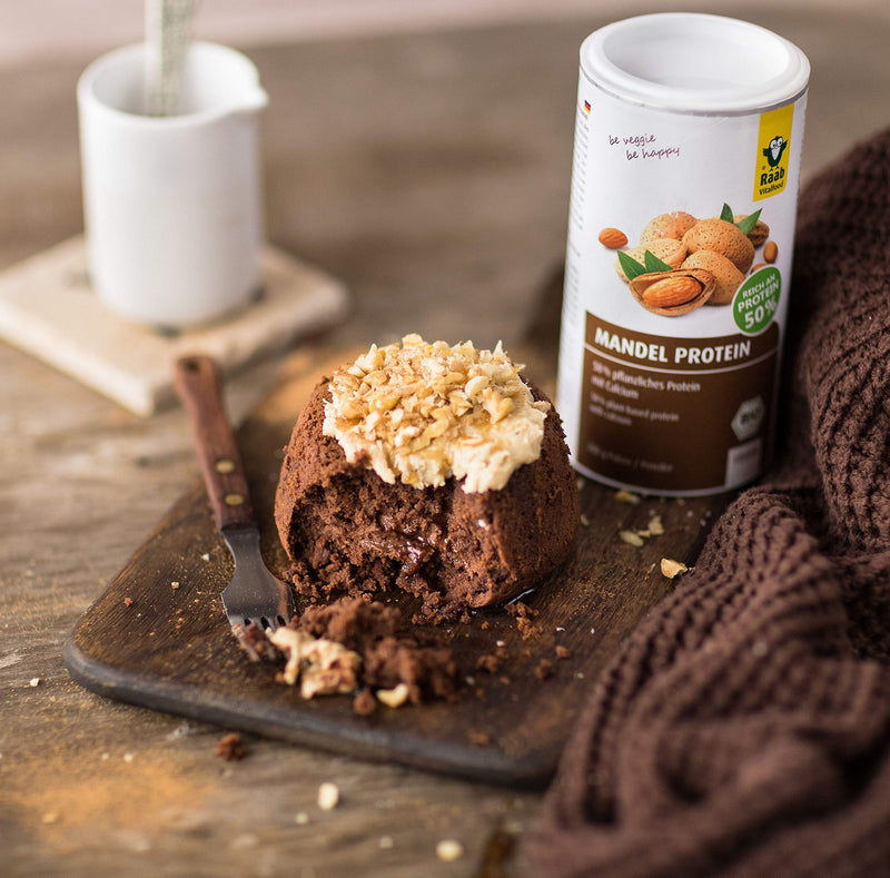 Raab Vitalfood Organic Almond Protein with Natural Calcium, Partially Oiled, Vegan, Gluten-Free, Protein Shake; Almond Flour, Almond Drink 50% Protein, 200g - NewNest Australia