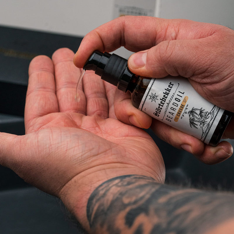 Störtebekker® Premium Beard Oil Crusoe - Daily Beard Care for 3-Day Beards to Full Beards - 50ml Beard Oil Vegan - Men's Beard Oil with a Pleasant Fragrance - High-Quality Ingredients - Made in Germany Crusoe (Sweet-Tart) - NewNest Australia
