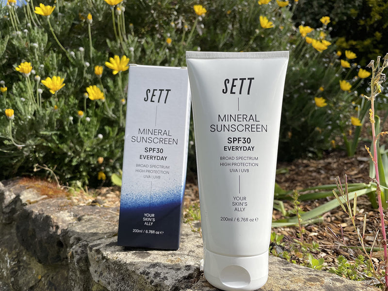 SETT SPF30 Everyday 100% Mineral Sunscreen 200ml. Rubs into skin clear. - NewNest Australia