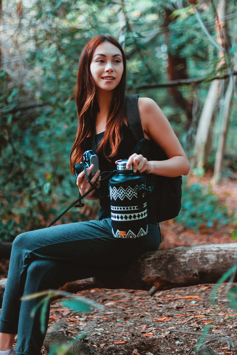 Off the Grid 64 oz Carrier for Growler or Large Water Bottle - Sleeve Only Black - NewNest Australia
