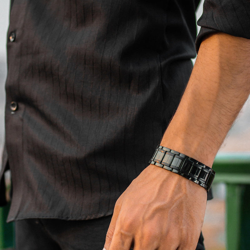Magnetrx Titanium Magnetic Bracelet For Men With Triple Strength - Magnetic Bands With High-Quality Folding Clasp And Adjustable Length With Sizing Tool (Black) - NewNest Australia