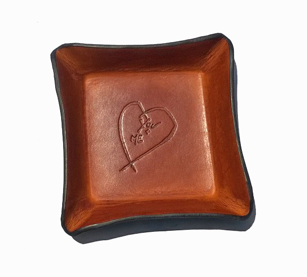 NewNest Australia - Twin Saints 3rd Anniversary Leather Tray. Distressed Leather Valet with Heart. 