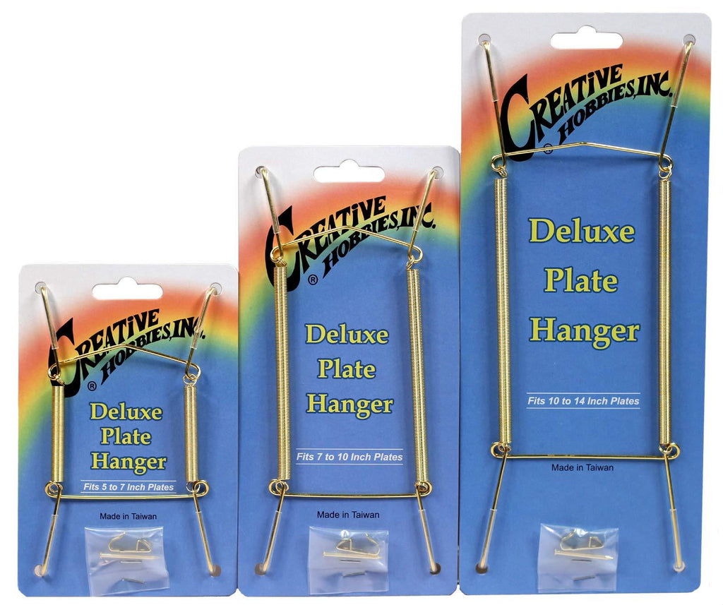 NewNest Australia - Deluxe Plate Display Hangers - 3 Different Sizes Assortment - Assembled & Ready To Use - Hang 5 to 14 Inch Plates - Gold Wire Spring Type, Hanger Hooks & Nails Included -Pack of 3 Hangers 