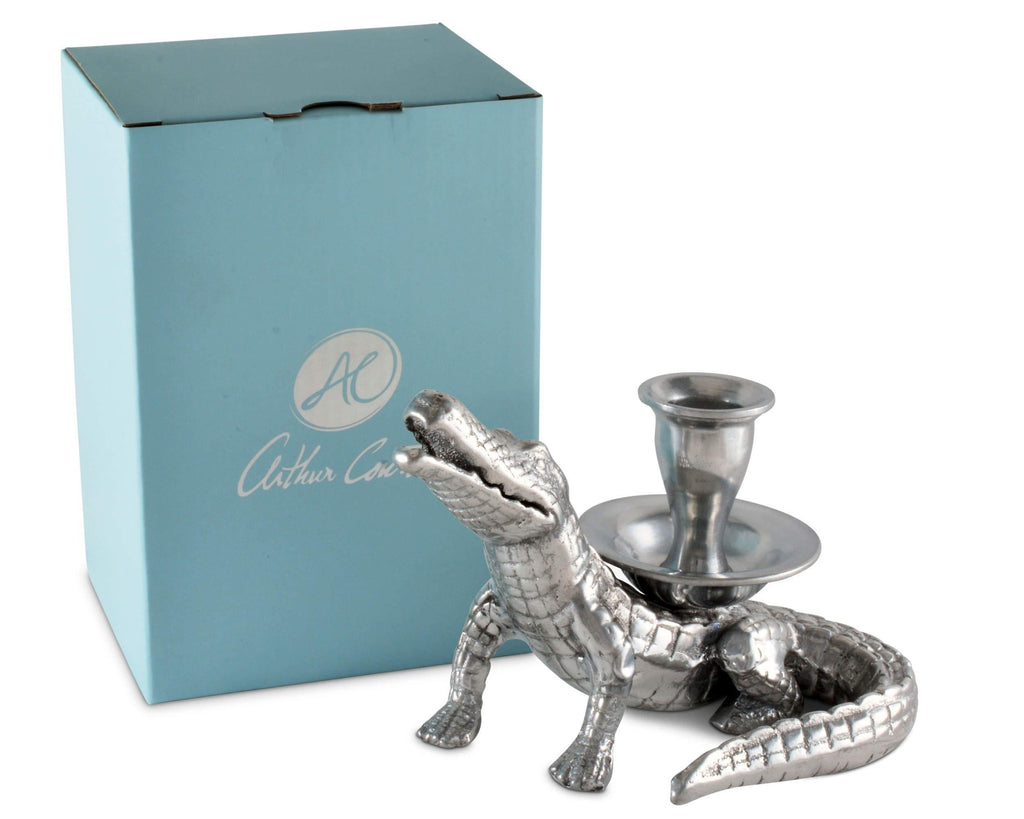 NewNest Australia - Arthur Court Aluminum Metal Alligator Candle Holders/Candlestick Gator - Outdoor Table or Formal décor - Heirloom Quality 4" H x 4" W x 6" L 