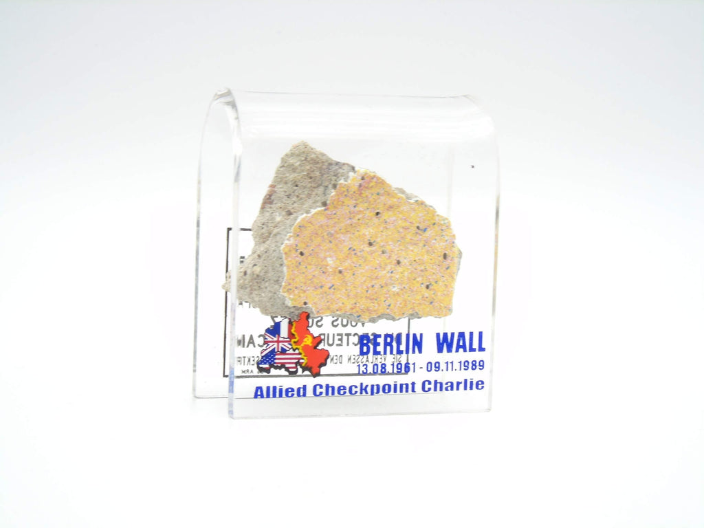 NewNest Australia - Original Piece of The Berlin Wall in Checkpoint Charlie Motive Souvenir in Acrylic Display (2" x2") 