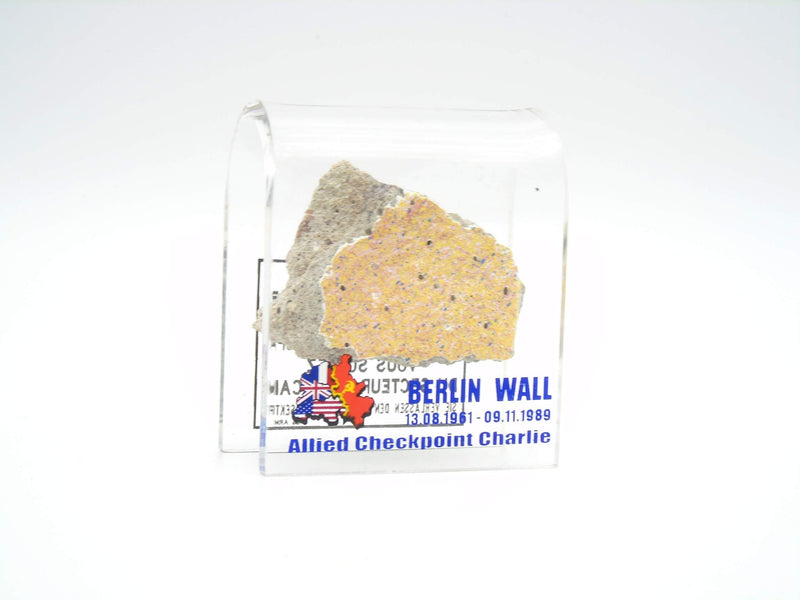 NewNest Australia - Original Piece of The Berlin Wall in Checkpoint Charlie Motive Souvenir in Acrylic Display (2" x2") 